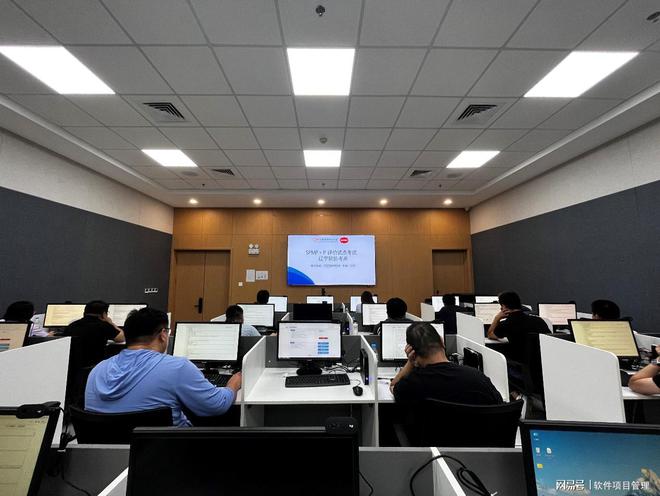 軟件行業邁向新高度 首批SPMP證書正式頒發，引領項目管理專業化浪潮